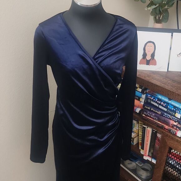 Zaberry Dress  - Picture 2 of 12